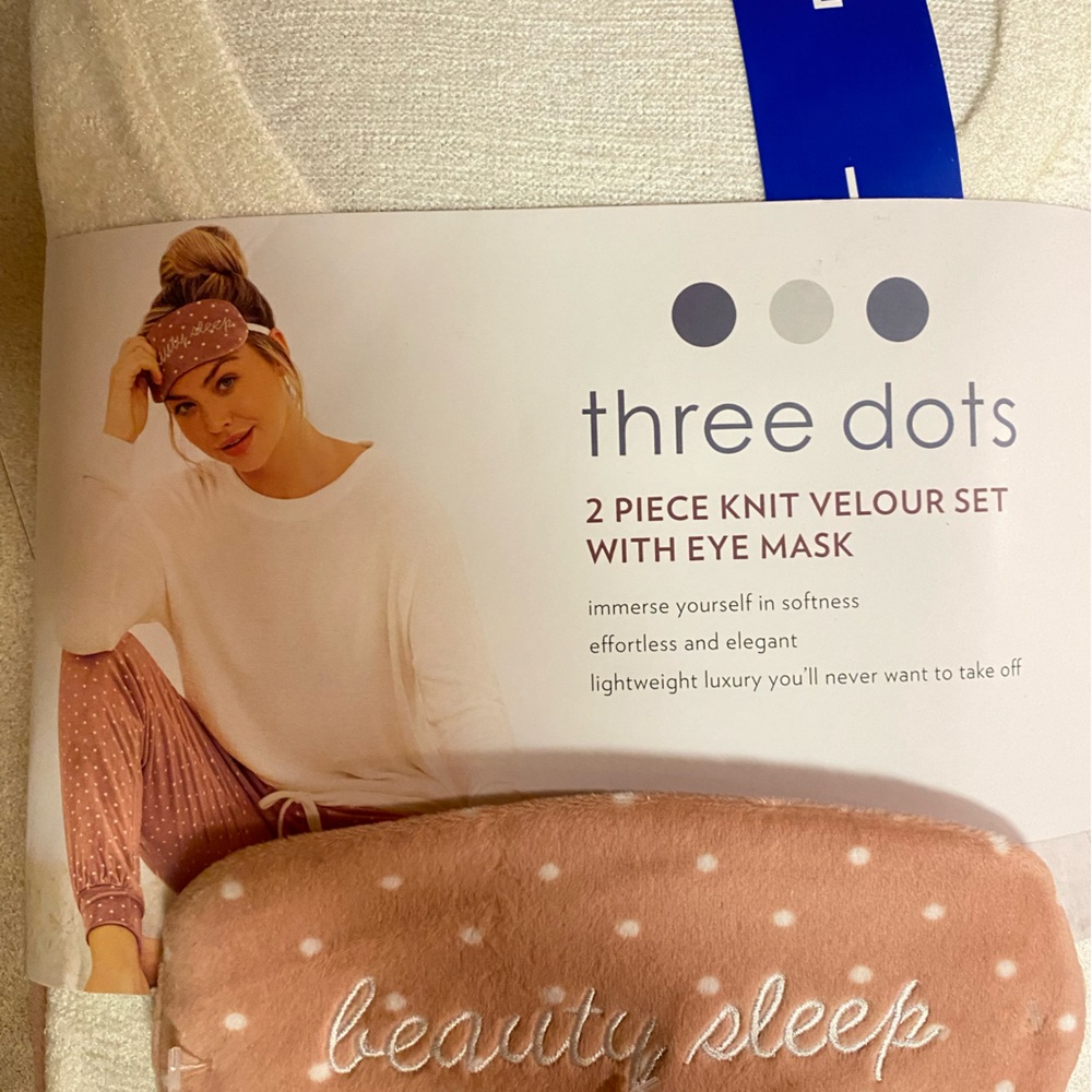 Three Dots 2 Piece Knit Velour Pajama Set With Eye Mask Cloud Pink LARGE NWT